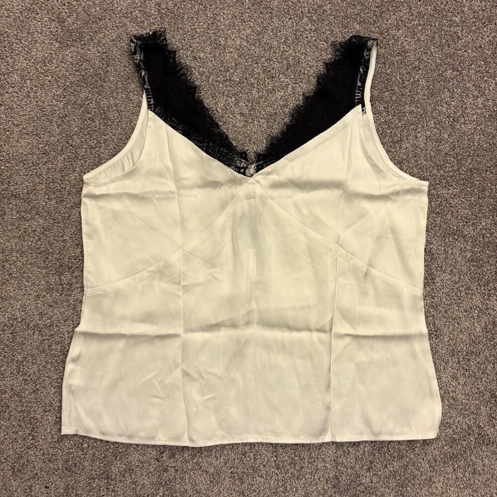Worthington Women's Sleeveless Tank Top Size M White Black V-Neck NWT $49 - Picture 8 of 15
